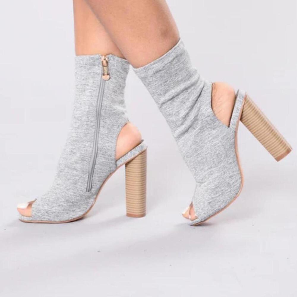 Fashion Nova Women's Grey Open Toe Grey Heels
